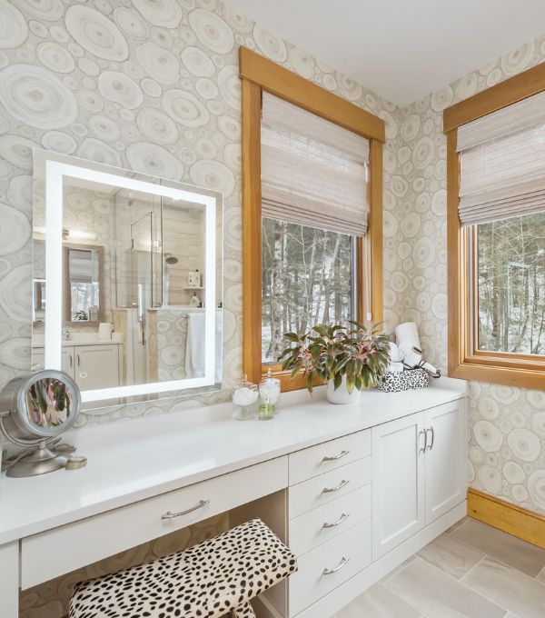 23 vanity and mirror