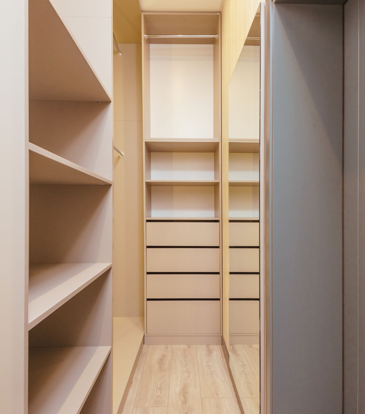 44 walk-in closet